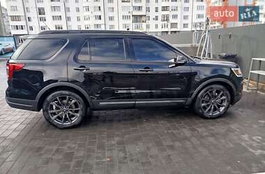 Позашляховик / Кросовер Ford Explorer 2018 в Шептицькому