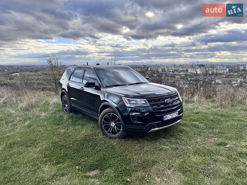 Позашляховик / Кросовер Ford Explorer 2017 в Івано-Франківську фото 2 Позашляховик / Кросовер Ford Explorer 2017 в Івано-Франківську