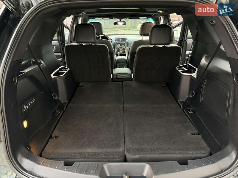 Внедорожник / Кроссовер Ford Explorer 2016 в Ивано-Франковске