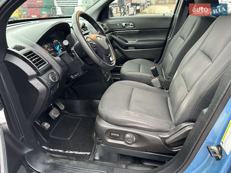Позашляховик / Кросовер Ford Explorer 2017 в Вінниці