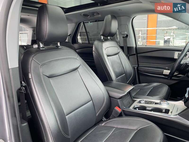 Позашляховик / Кросовер Ford Explorer 2021 в Львові