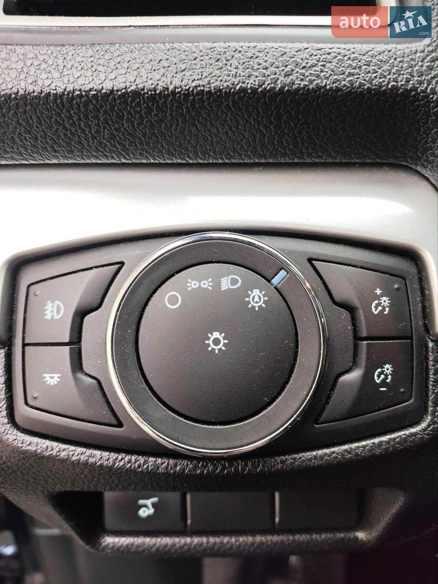 2017 Ford Explorer - мініатюра 17