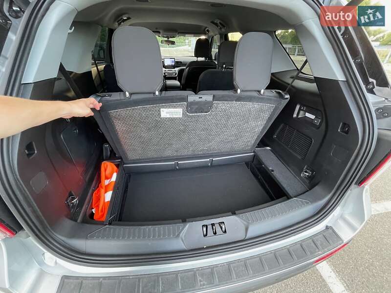 Внедорожник / Кроссовер Ford Explorer 2020 в Киеве