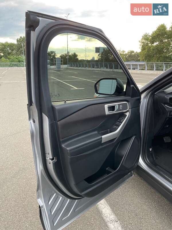 Внедорожник / Кроссовер Ford Explorer 2020 в Киеве