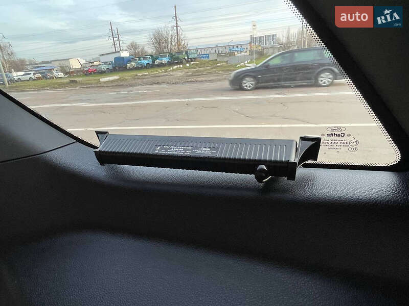 Позашляховик / Кросовер Ford Explorer 2017 в Києві