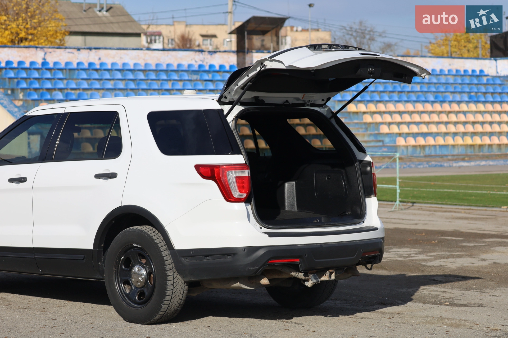 2015 Ford Explorer - мініатюра 9