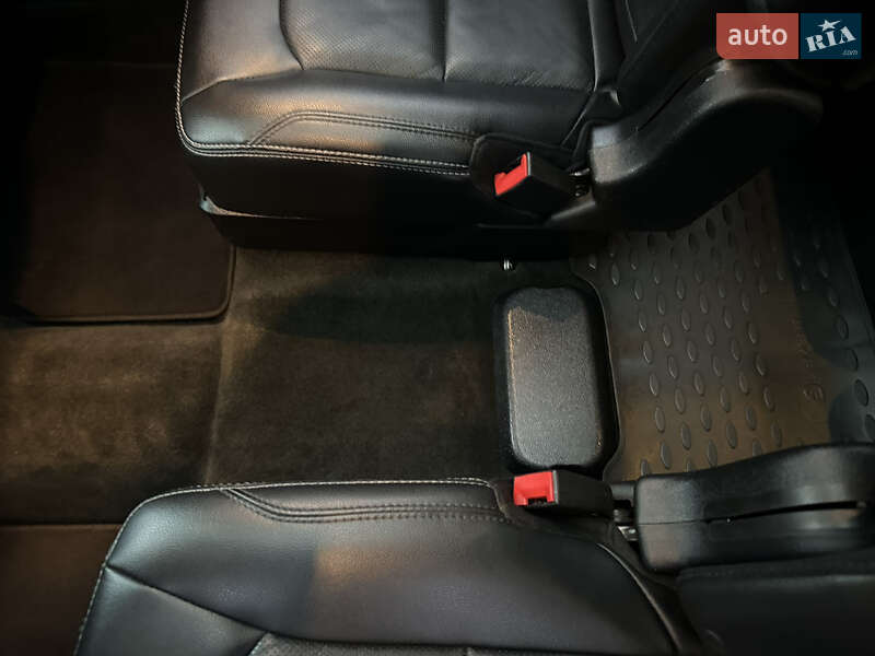 Внедорожник / Кроссовер Ford Explorer 2016 в Летичеве фото 38 Внедорожник / Кроссовер Ford Explorer 2016 в Летичеве