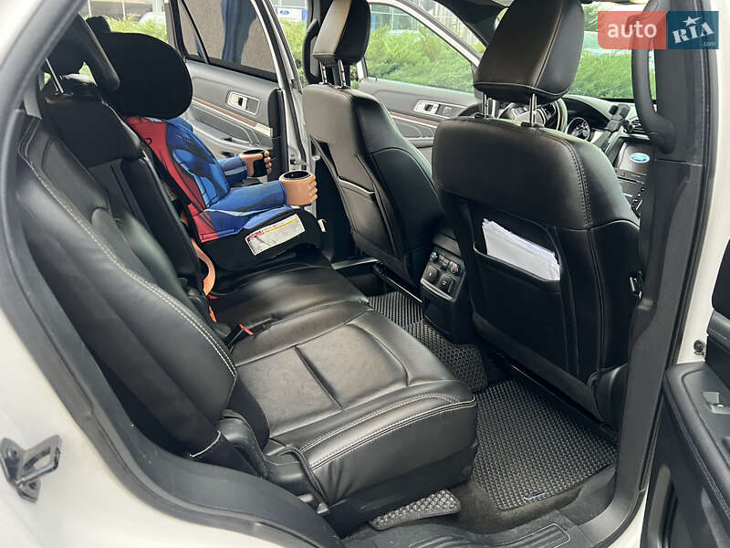 Внедорожник / Кроссовер Ford Explorer 2018 в Днепре