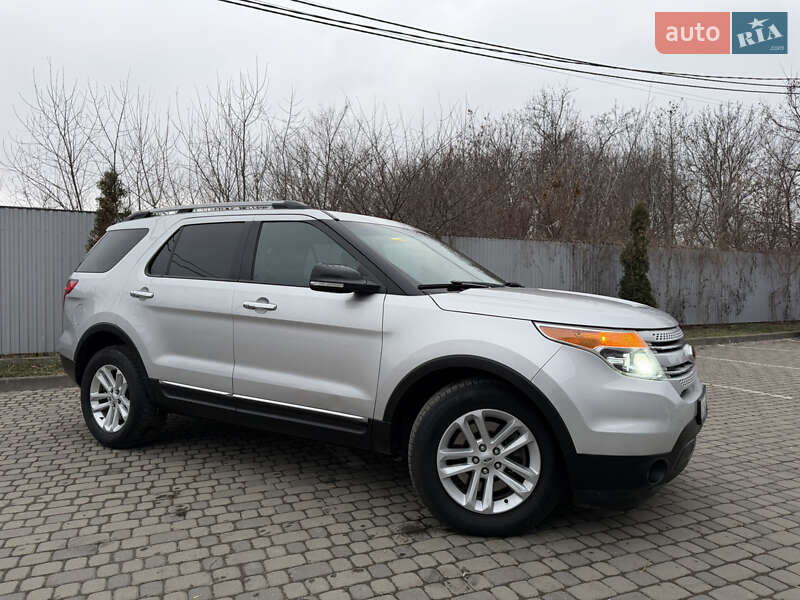 Внедорожник / Кроссовер Ford Explorer 2014 в Ивано-Франковске