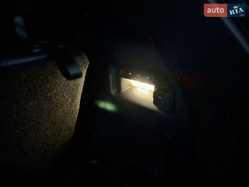 Внедорожник / Кроссовер Ford Explorer 2020 в Киеве фото 27 Внедорожник / Кроссовер Ford Explorer 2020 в Киеве