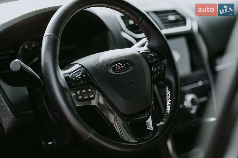 Внедорожник / Кроссовер Ford Explorer 2016 в Одессе фото 7 Внедорожник / Кроссовер Ford Explorer 2016 в Одессе