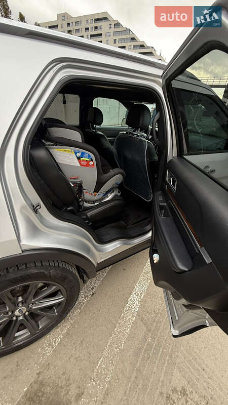 Внедорожник / Кроссовер Ford Explorer 2017 в Одессе