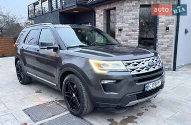 Позашляховик / Кросовер Ford Explorer 2018 в Львові