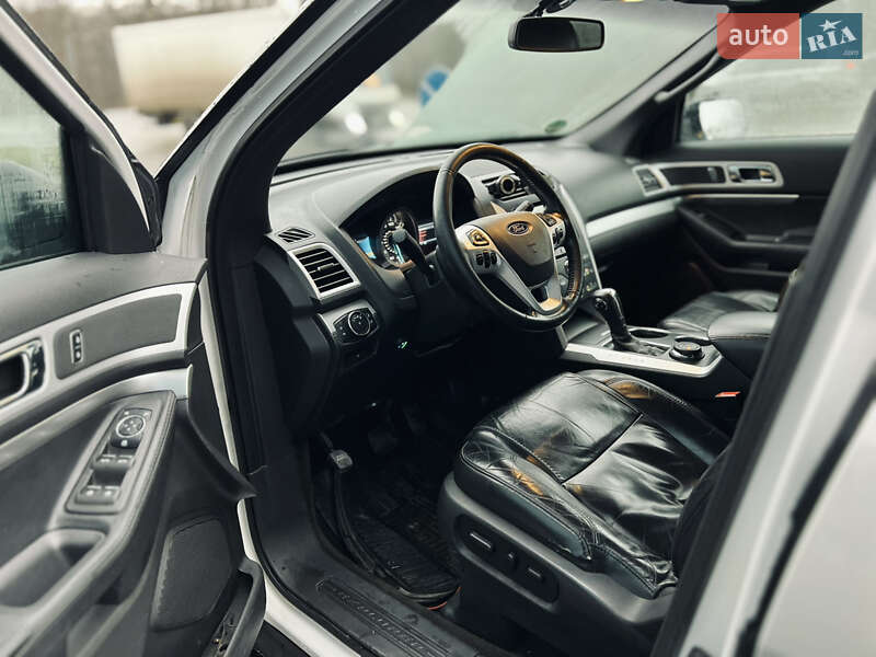 Внедорожник / Кроссовер Ford Explorer 2013 в Тернополе