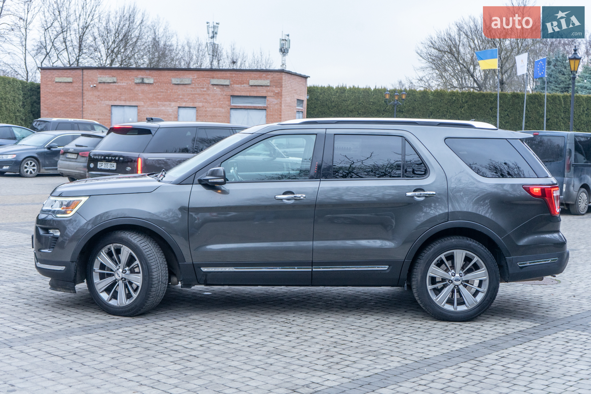 2018 Ford Explorer - мініатюра 3