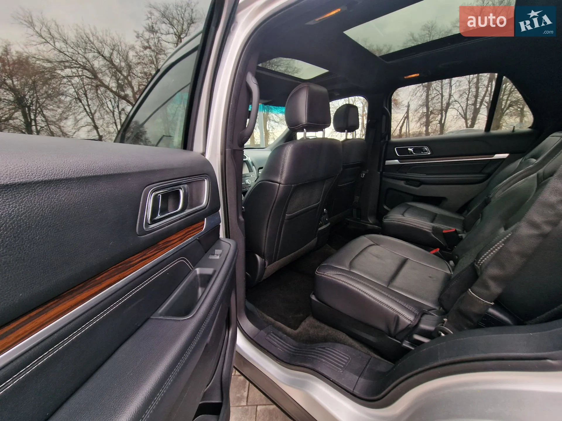 2016 Ford Explorer - мініатюра 33