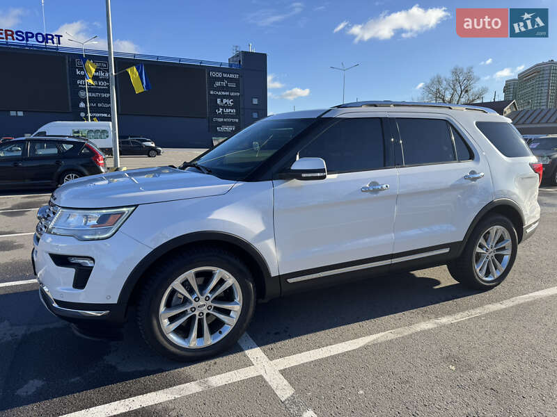 Внедорожник / Кроссовер Ford Explorer 2018 в Киеве
