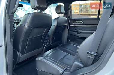 Позашляховик / Кросовер Ford Explorer 2016 в Ковелі