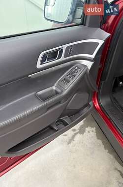 Позашляховик / Кросовер Ford Explorer 2014 в Ланівці