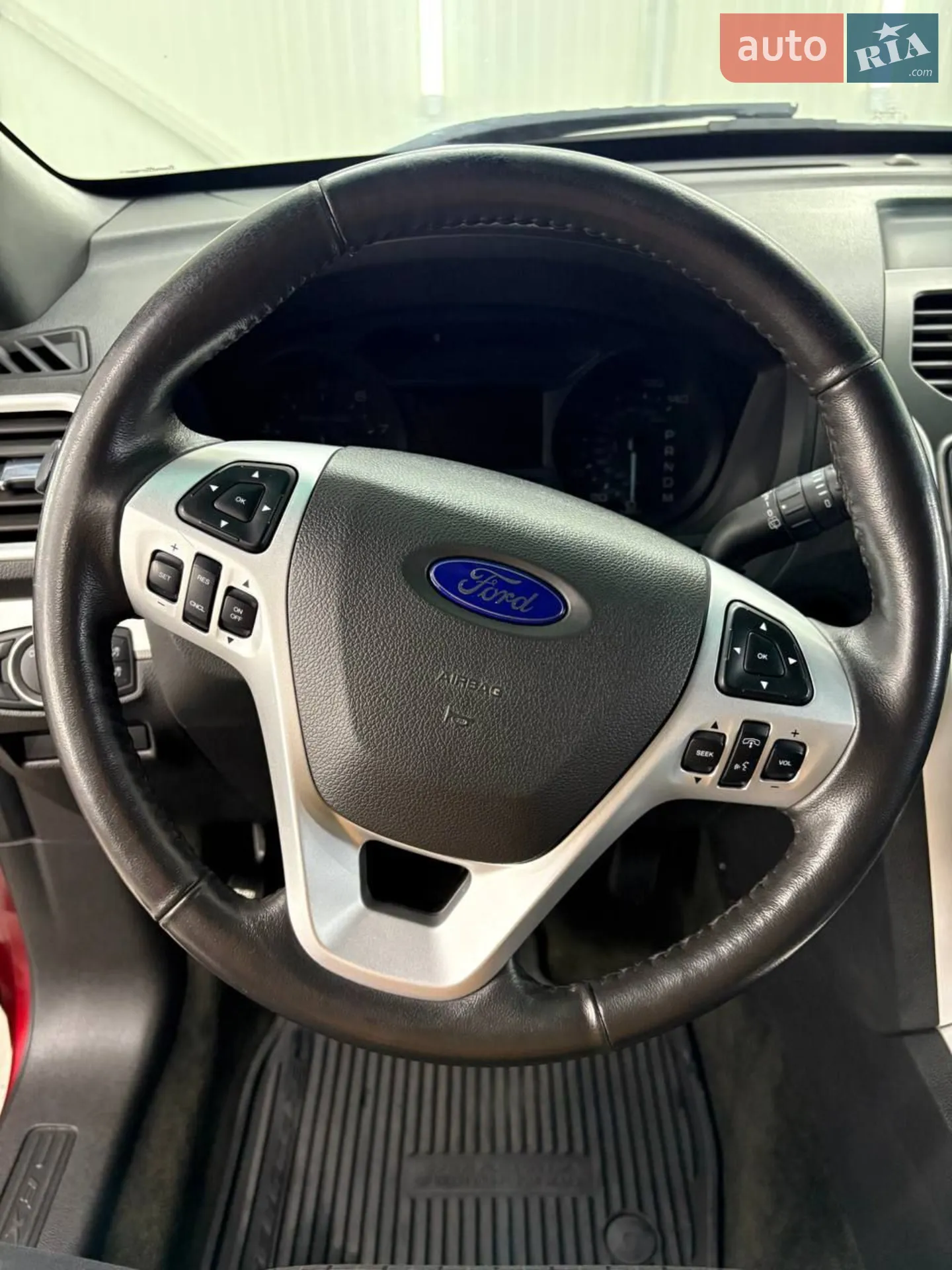 2014 Ford Explorer - мініатюра 28
