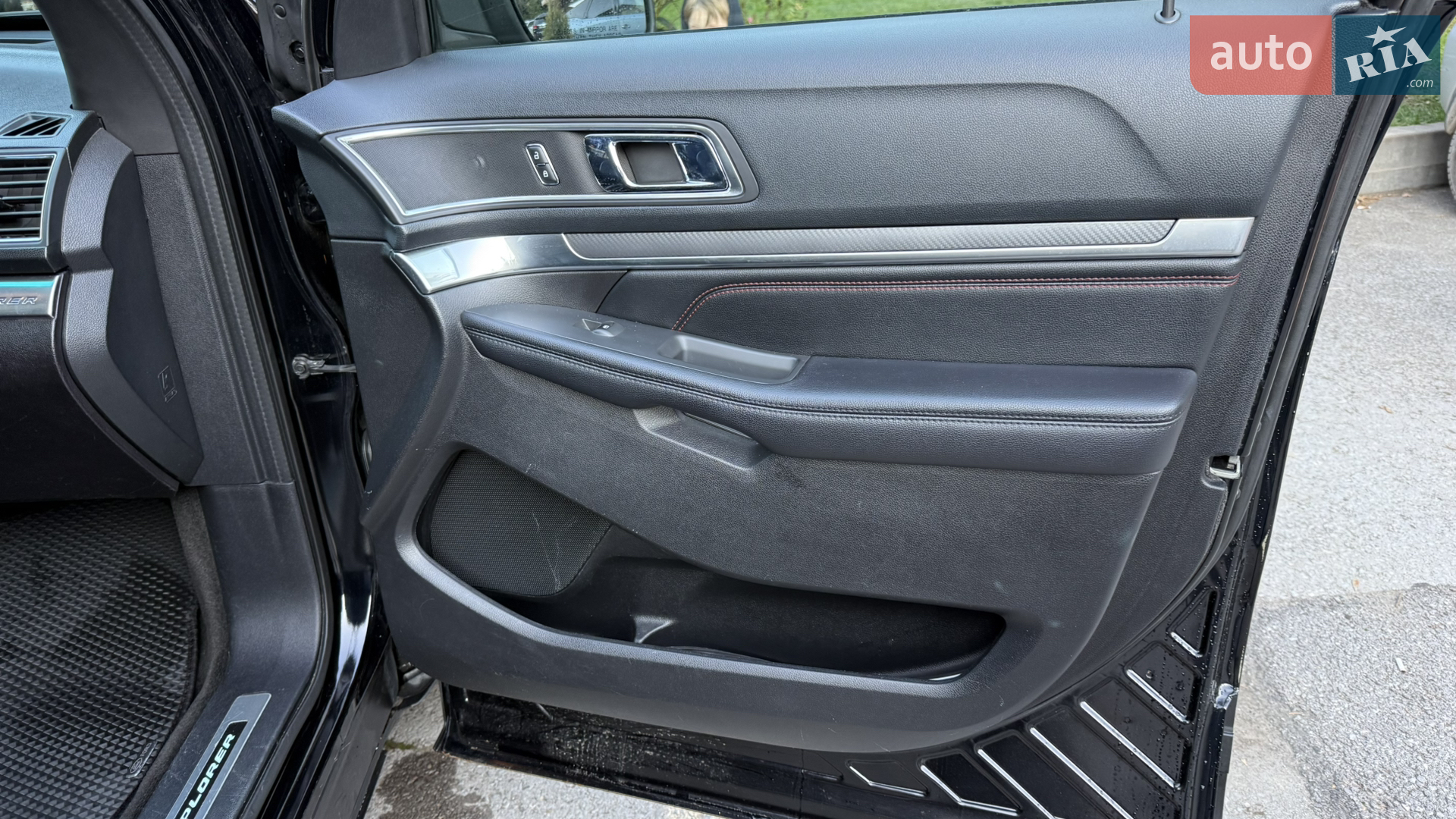 2015 Ford Explorer - мініатюра 13