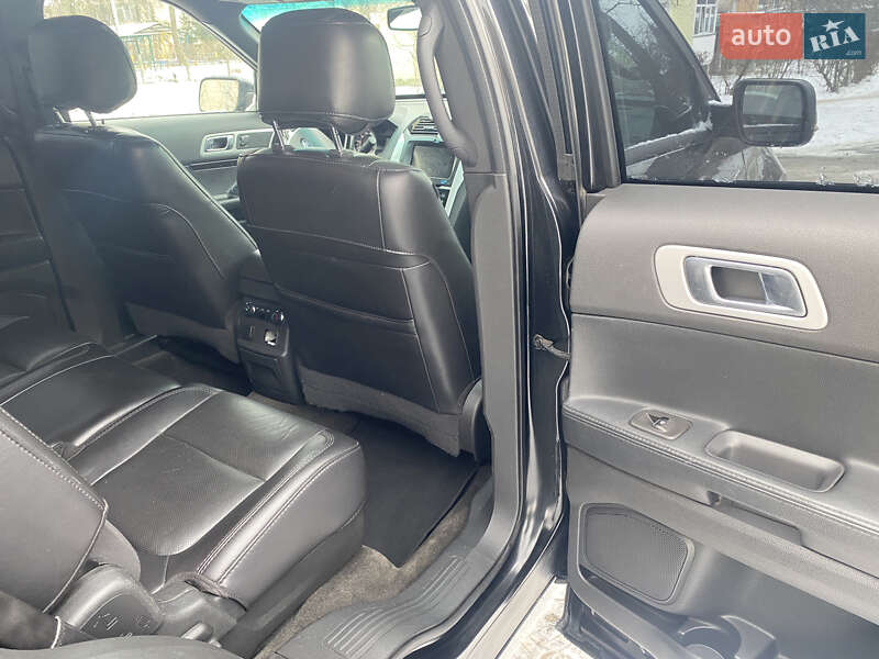 Позашляховик / Кросовер Ford Explorer 2013 в Вінниці