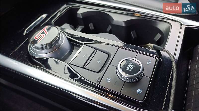 Внедорожник / Кроссовер Ford Explorer 2022 в Ровно фото 18 Внедорожник / Кроссовер Ford Explorer 2022 в Ровно