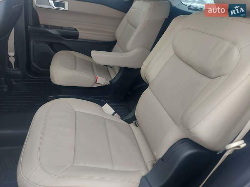 Позашляховик / Кросовер Ford Explorer 2019 в Ірпені