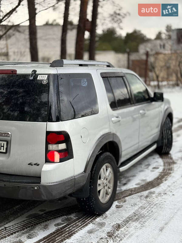 Внедорожник / Кроссовер Ford Explorer 2009 в Киеве