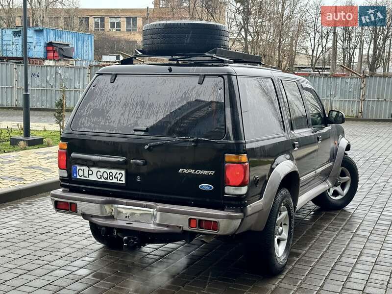 Внедорожник / Кроссовер Ford Explorer 1998 в Одессе