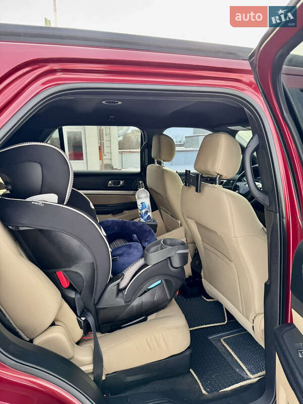 Внедорожник / Кроссовер Ford Explorer 2017 в Виннице