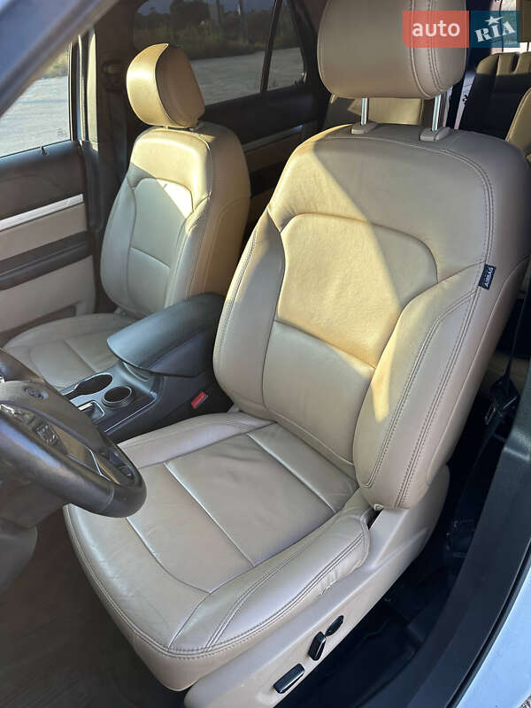 Внедорожник / Кроссовер Ford Explorer 2016 в Львове фото 8 Внедорожник / Кроссовер Ford Explorer 2016 в Львове
