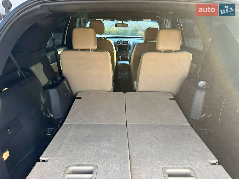 Внедорожник / Кроссовер Ford Explorer 2016 в Львове фото 11 Внедорожник / Кроссовер Ford Explorer 2016 в Львове