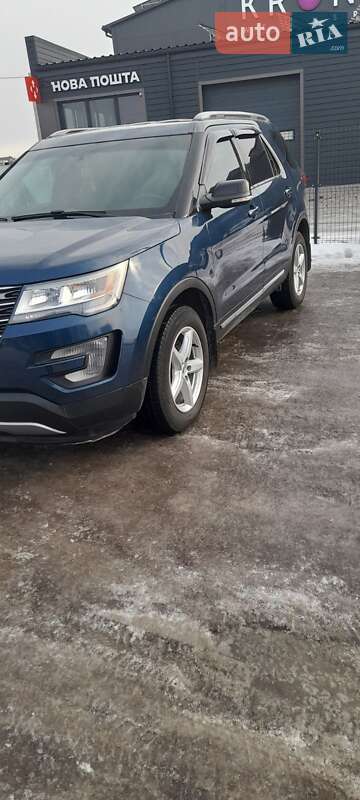 Внедорожник / Кроссовер Ford Explorer 2017 в Ивано-Франковске