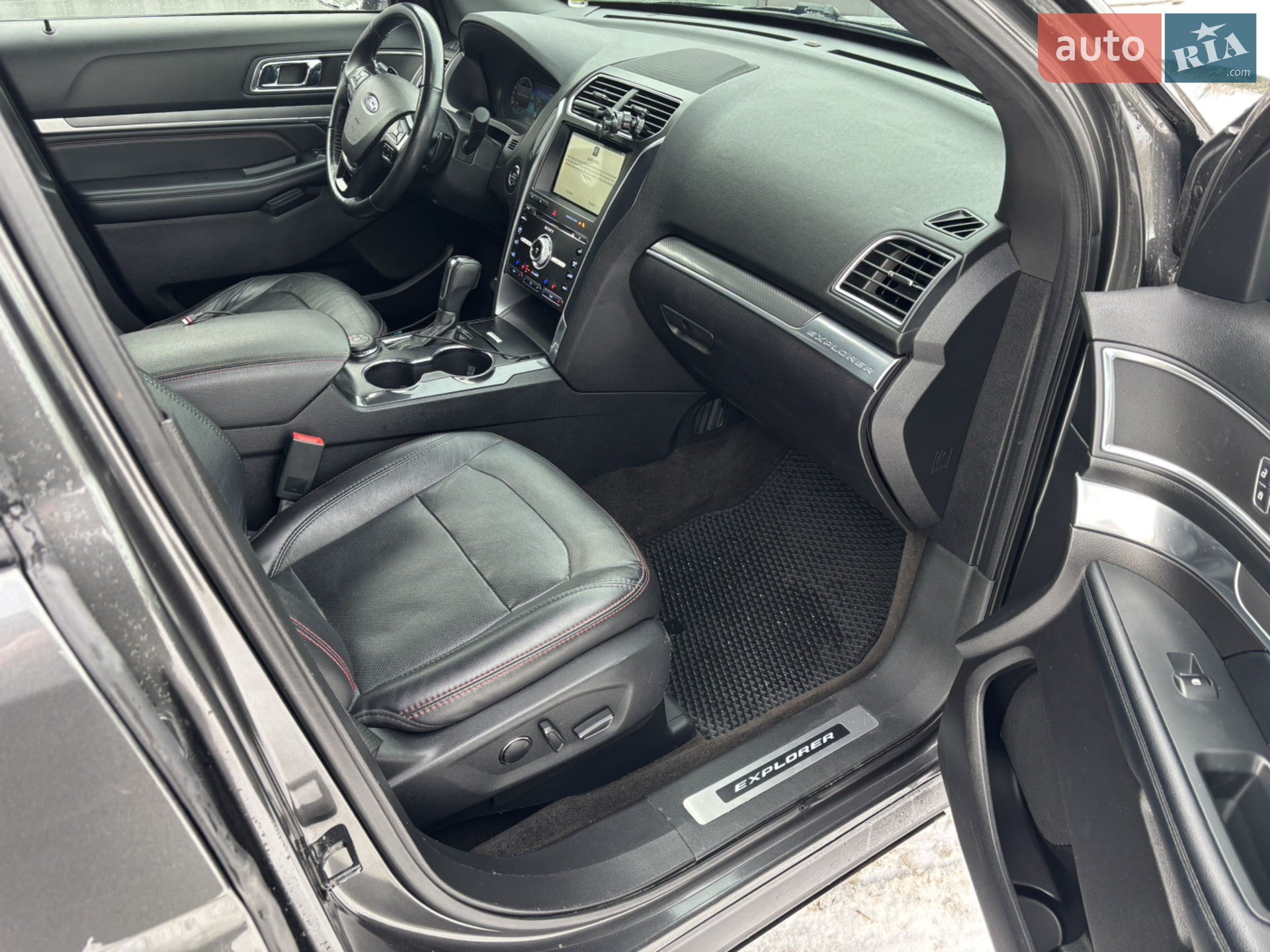 2017 Ford Explorer - мініатюра 10