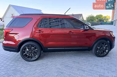 Позашляховик / Кросовер Ford Explorer 2018 в Шепетівці