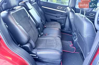 Позашляховик / Кросовер Ford Explorer 2018 в Шепетівці