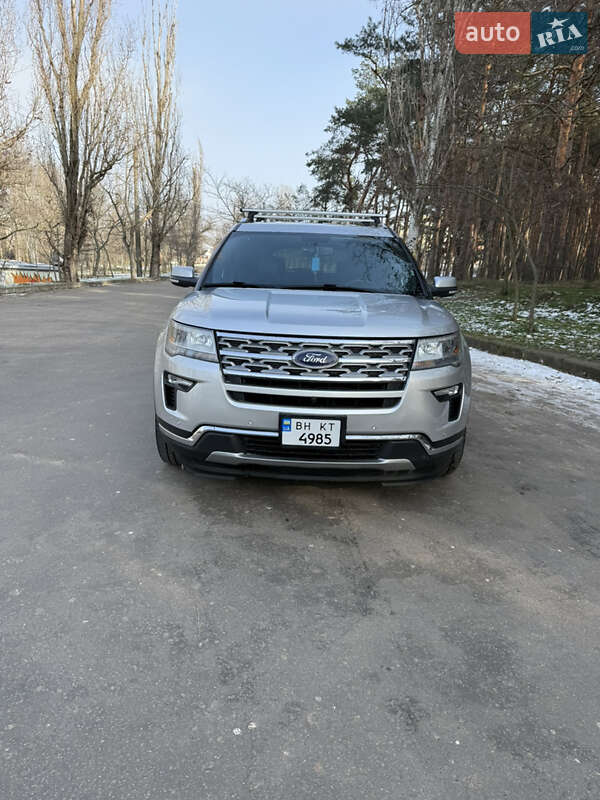 Позашляховик / Кросовер Ford Explorer 2019 в Миколаєві