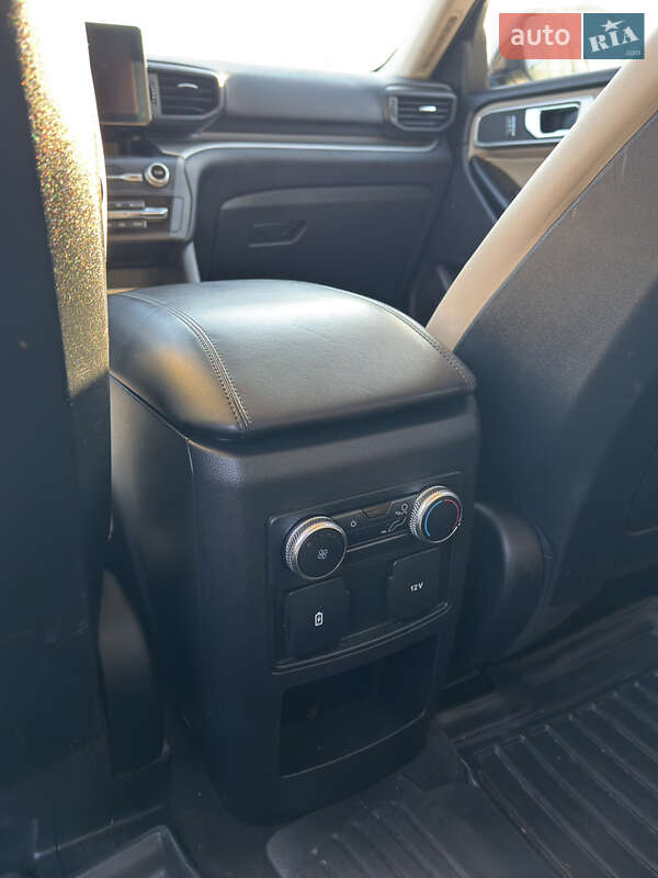 Позашляховик / Кросовер Ford Explorer 2020 в Черкасах