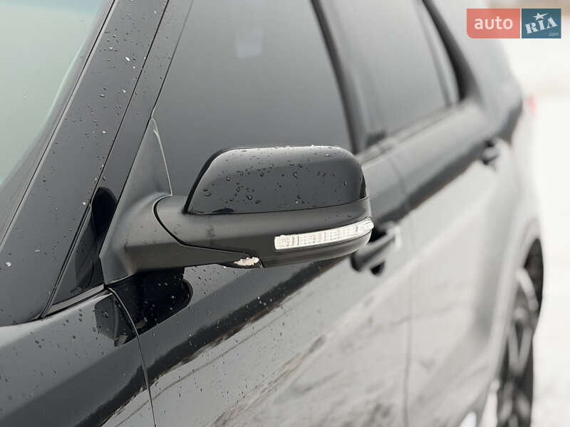 Позашляховик / Кросовер Ford Explorer 2015 в Вінниці