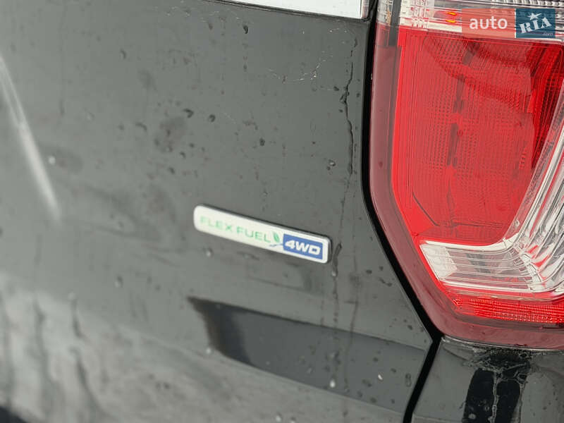 Позашляховик / Кросовер Ford Explorer 2015 в Вінниці