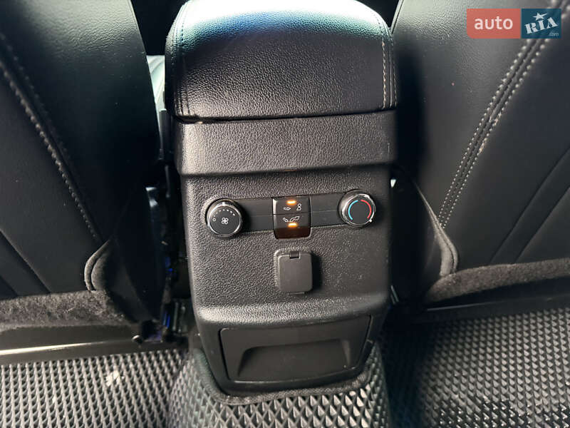 Позашляховик / Кросовер Ford Explorer 2015 в Вінниці