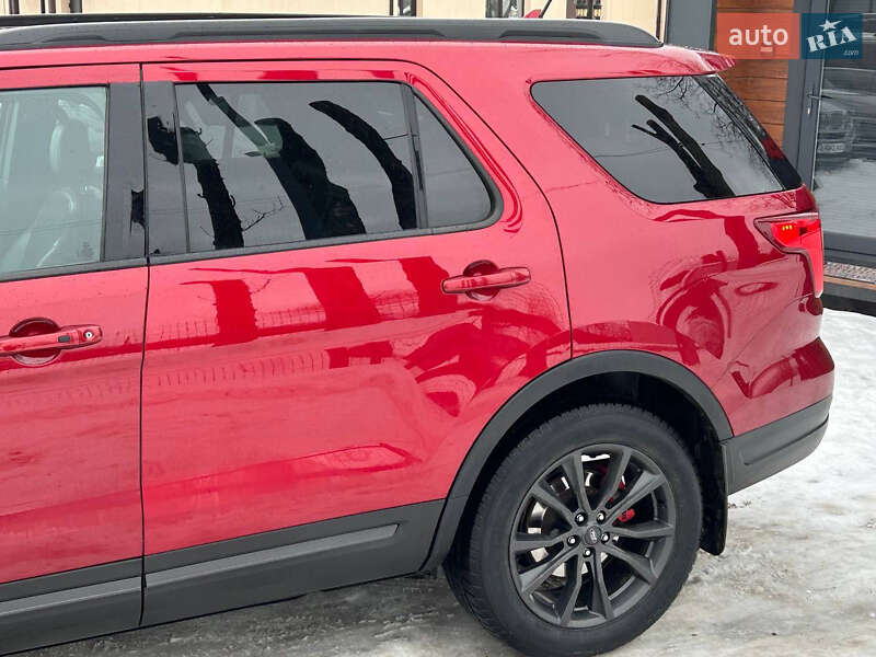 Внедорожник / Кроссовер Ford Explorer 2018 в Стрые