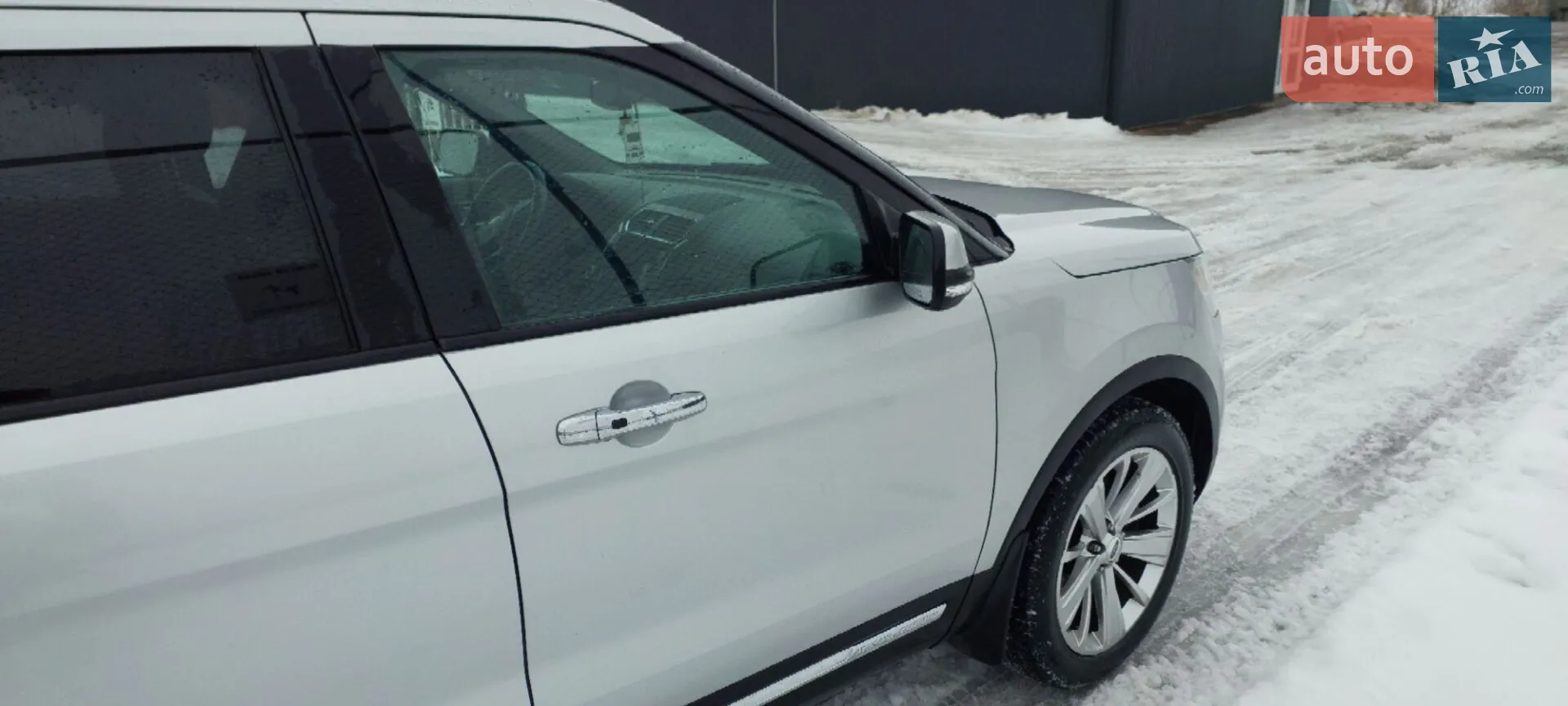 2019 Ford Explorer - мініатюра 8