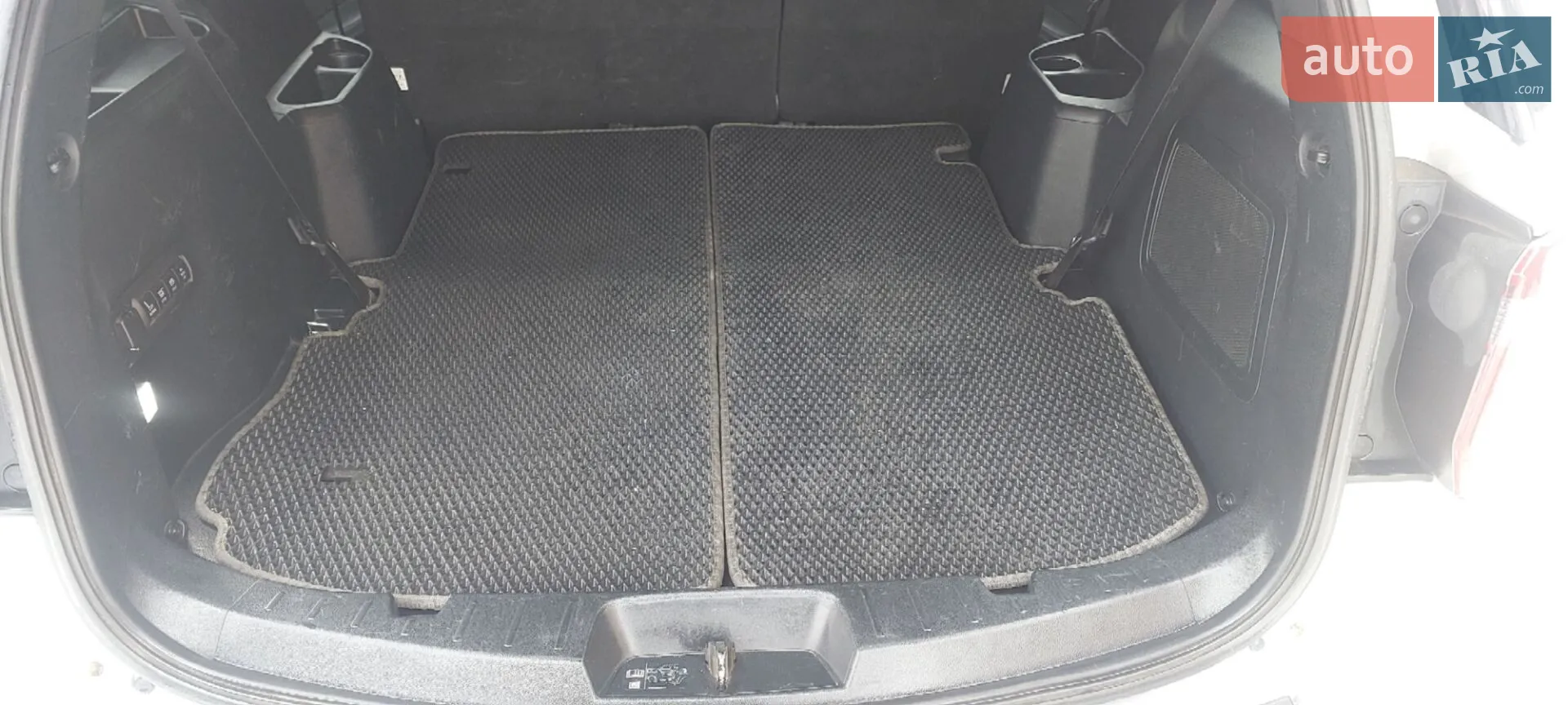 2019 Ford Explorer - мініатюра 29