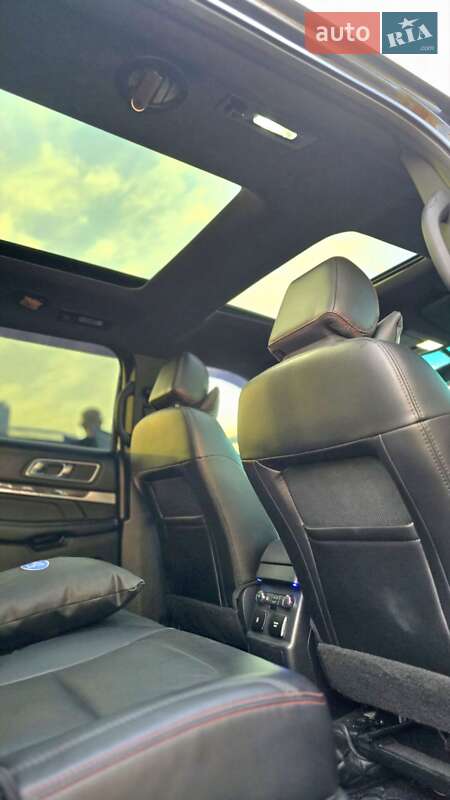 Позашляховик / Кросовер Ford Explorer 2016 в Дніпрі фото 30 Позашляховик / Кросовер Ford Explorer 2016 в Дніпрі