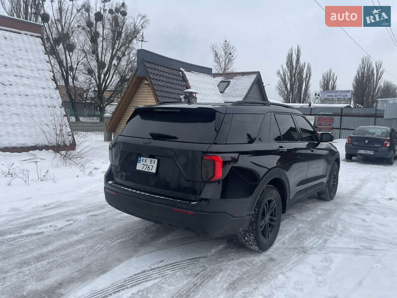 Позашляховик / Кросовер Ford Explorer 2021 в Вишневому фото 4 Позашляховик / Кросовер Ford Explorer 2021 в Вишневому