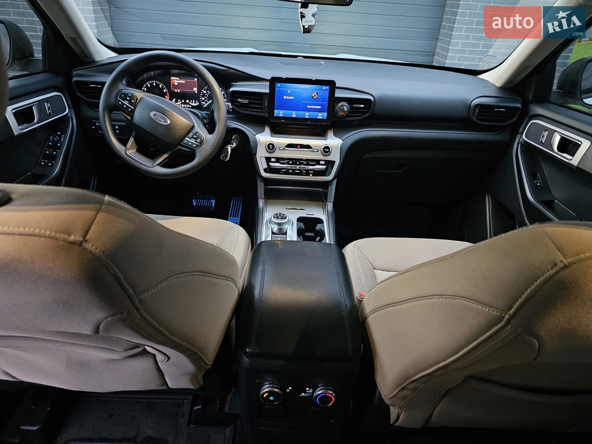 2021 Ford Explorer - мініатюра 18