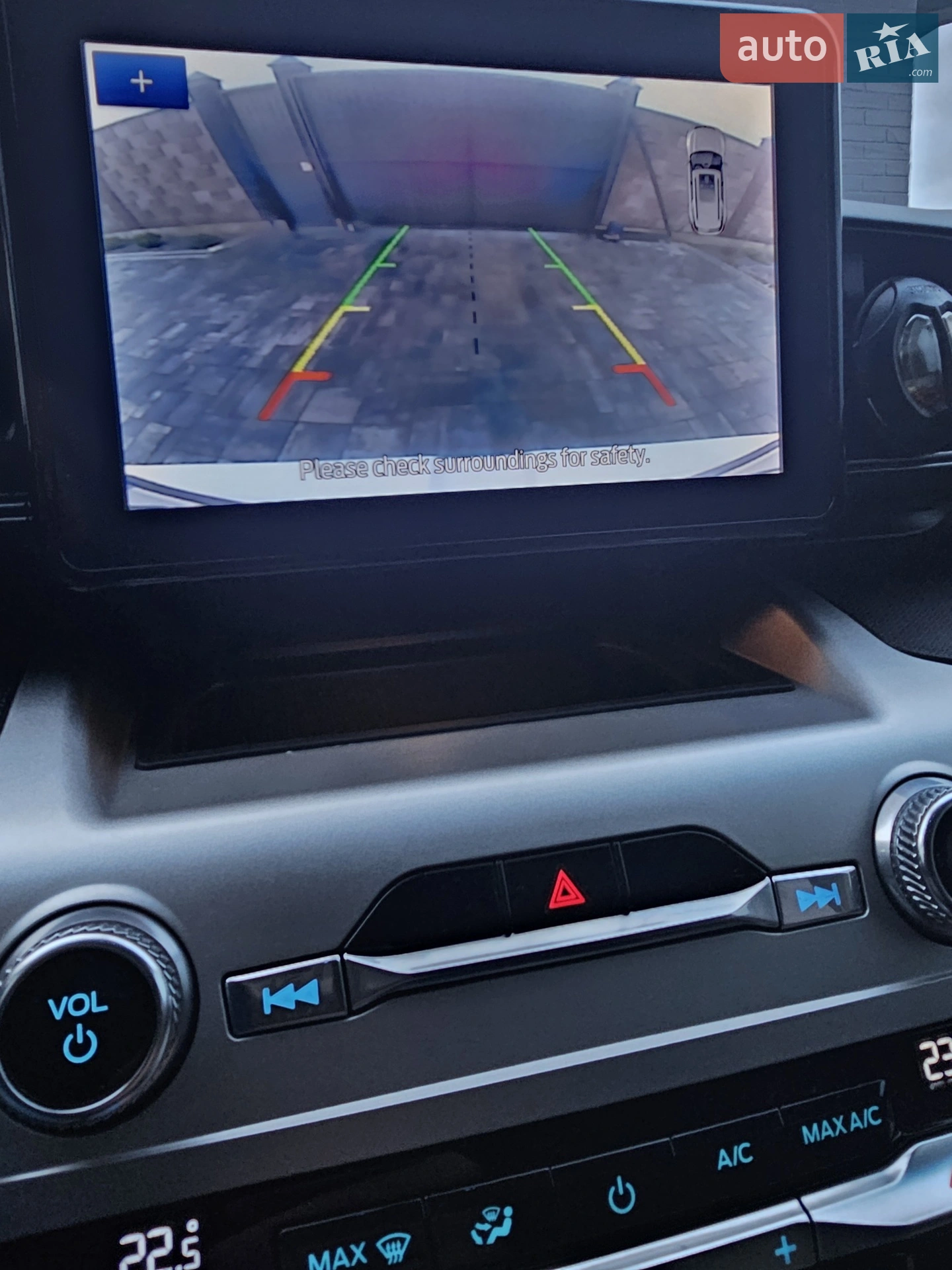 2021 Ford Explorer - мініатюра 20