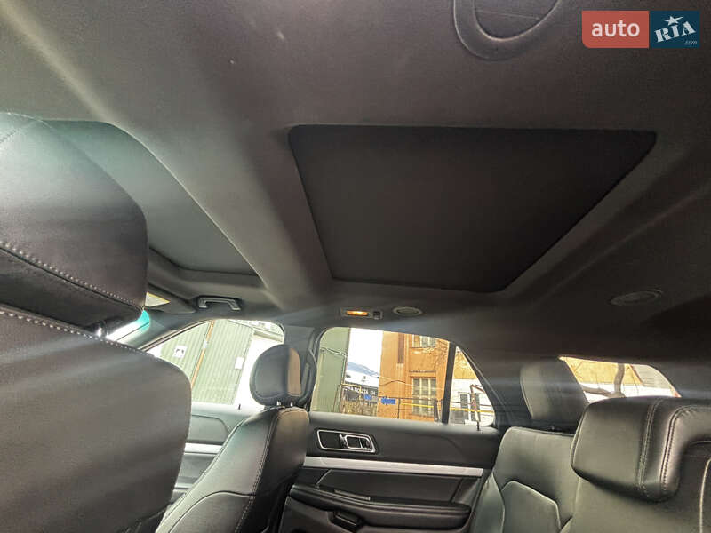 Внедорожник / Кроссовер Ford Explorer 2016 в Ивано-Франковске